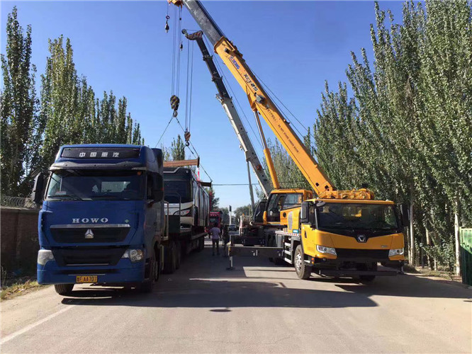 贡山“省油又稳当”—— 吊车的 “智能节能” 技术