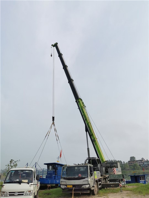 贡山桥梁建设吊装案例